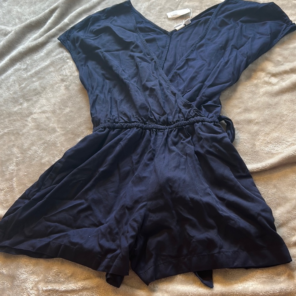 NWT gap navy wrap romper